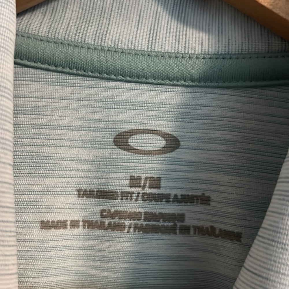 🌺3/$15 Oakley tailored fit polo shirt - Picture 7 of 10